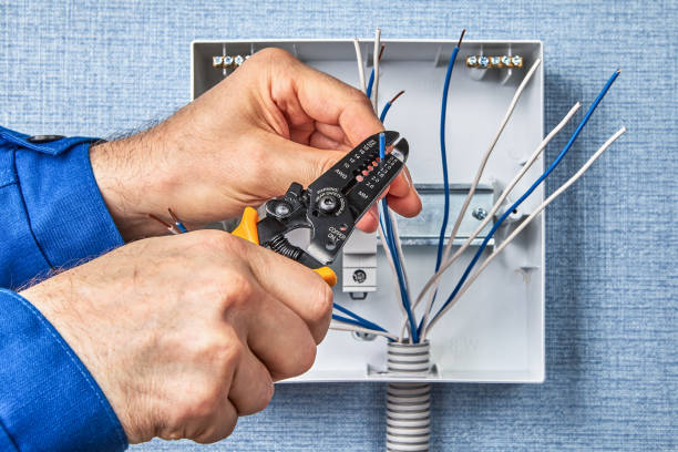 Best Electrical Outlet Installation and Repair  in Cambridge, OH